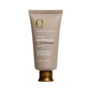 O2 Oxygen Collection Lathering Shower Gel 40ml bottle for hotel and spa amenities.